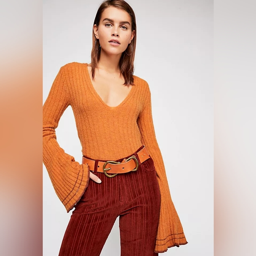 Free People Can't Help It Ribbed V-Neck Sweater Bell Sleeve Orange Burnt Sienna